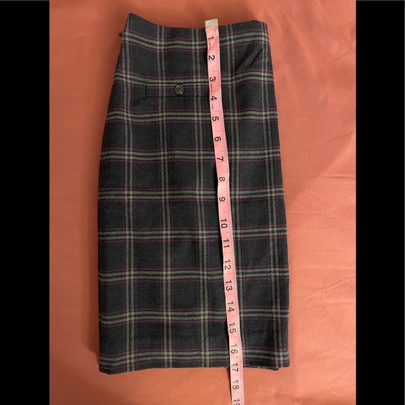 Plaid skirt - Picture 3 of 5
